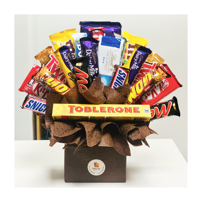 Sweet Candy Bouquet Valentine s Day Gift Hamper UAE Delivery